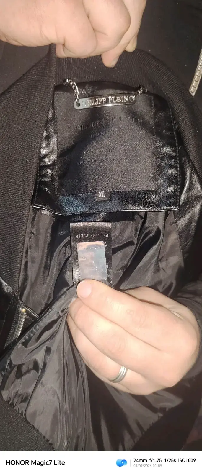 Chaqueta de cuero Philipp Plein diseño de calav - 3