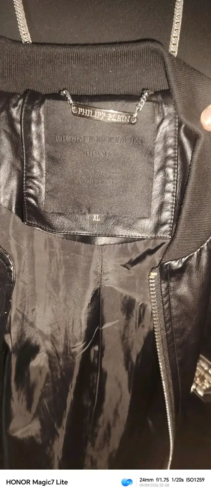 Chaqueta de cuero Philipp Plein diseño de calav - 4