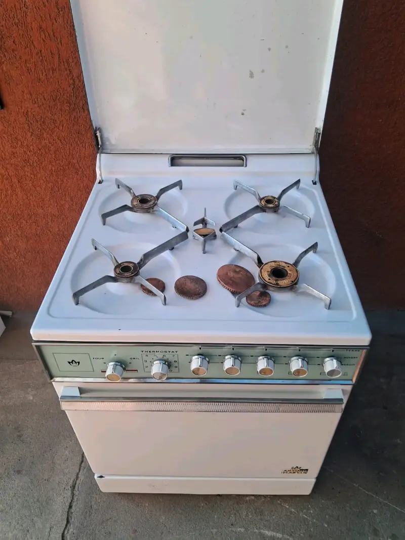 Cocina a gas vintage Arthur Martin en buen estado - 5