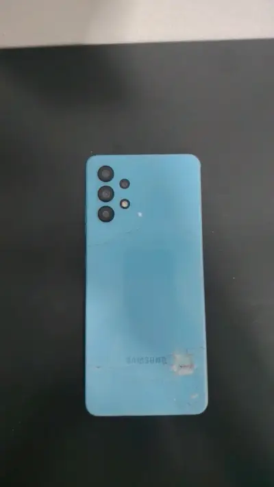 Smartphone Samsung Galaxy A32 en buen estado - miniatura 2