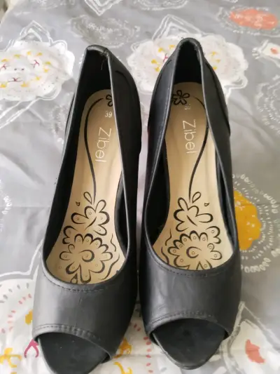 Zapatos de tacón abiertos negros Zibel talla 39 - miniatura 1
