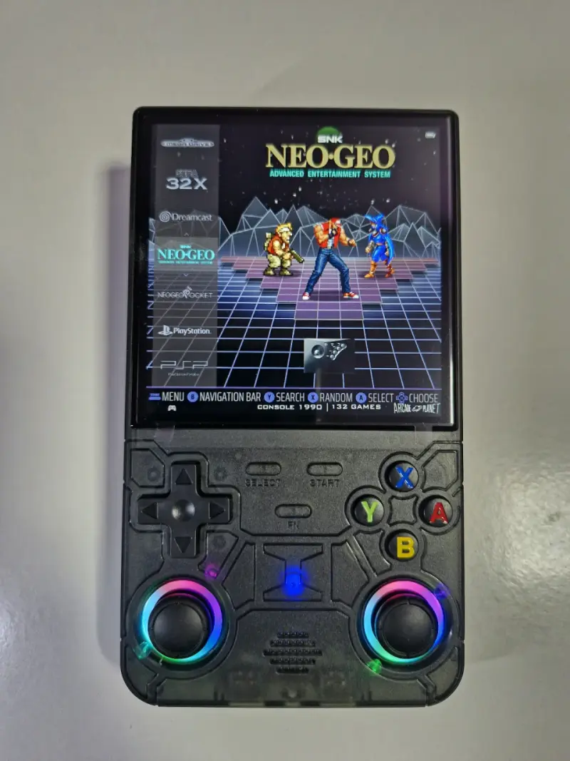 Consola Retro R36 Ultra 128GB – Pantalla HD 4.0" - 1
