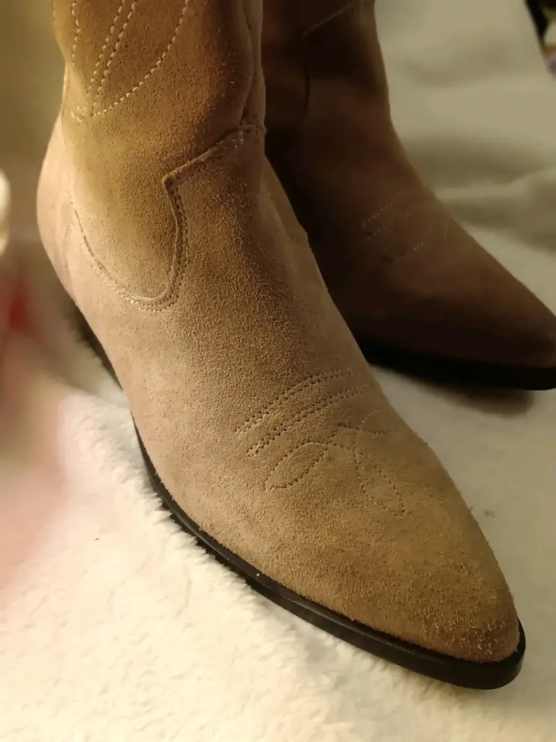 Botas vaqueras de gamuza beige - 3
