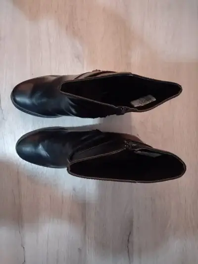 Botines de cuero negro con hebillas para mujer - miniatura 6