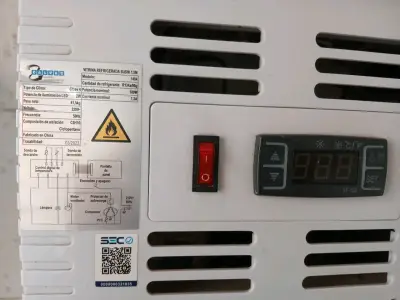 Vitrina refrigerada exhibidora Bogo 1.5M - miniatura 2