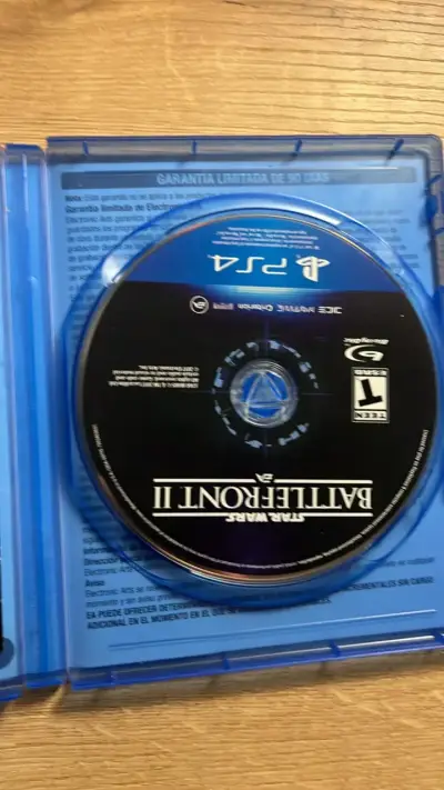 Juego PS4 Star Wars Battlefront II - miniatura 3