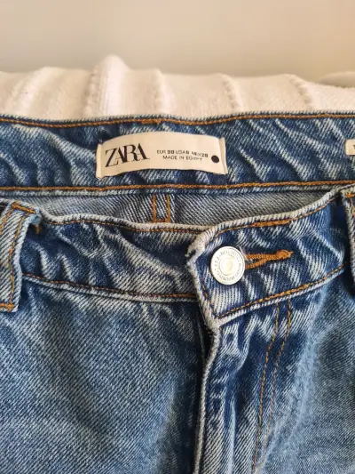 Jeans Zara para mujer en azul y beige - miniatura 1
