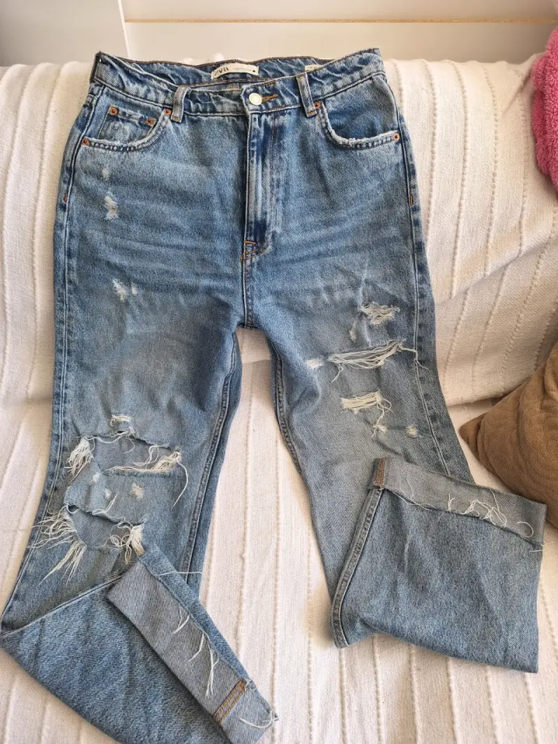 Jeans Zara para mujer en azul y beige - 2