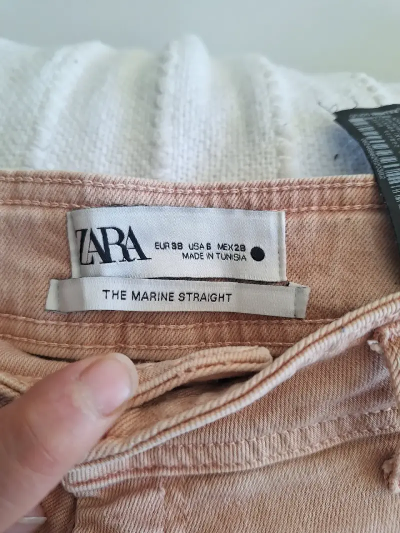 Jeans Zara para mujer en azul y beige - 3