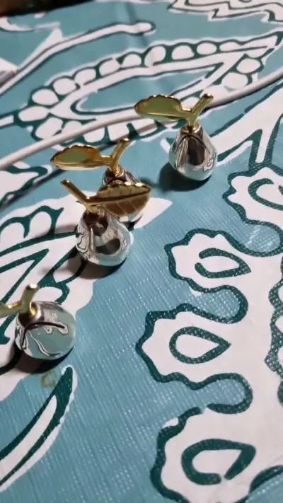 Decoración de mesa peras doradas y plateadas - miniatura 6