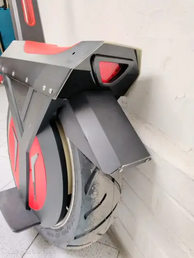Scooter eléctrico con luces LED - miniatura 2