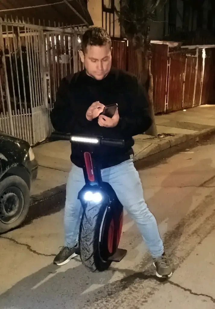 Scooter eléctrico con luces LED - 5