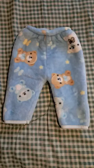 Conjunto de pantalones para bebé con diseños variados - miniatura 1