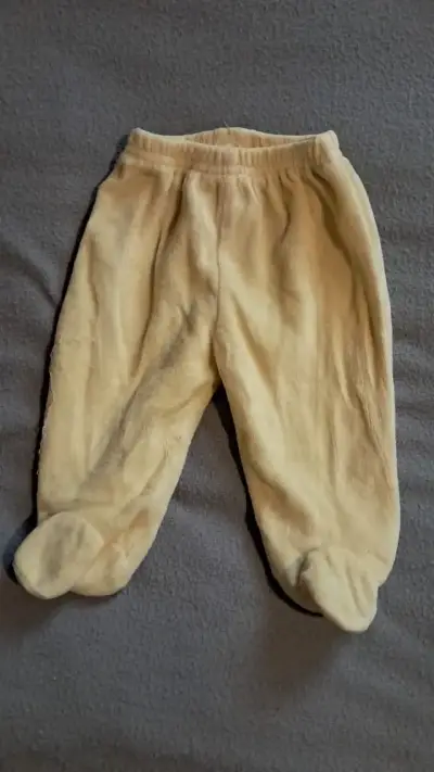 Pantalones de bebé con pies suaves y estampados - miniatura 2