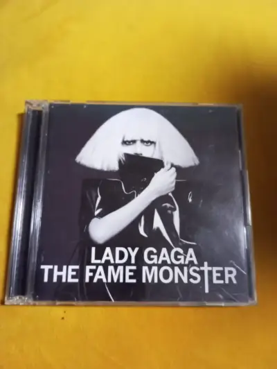 CD Lady Gaga – The Fame Monster (Deluxe 2CD Editio - miniatura 1