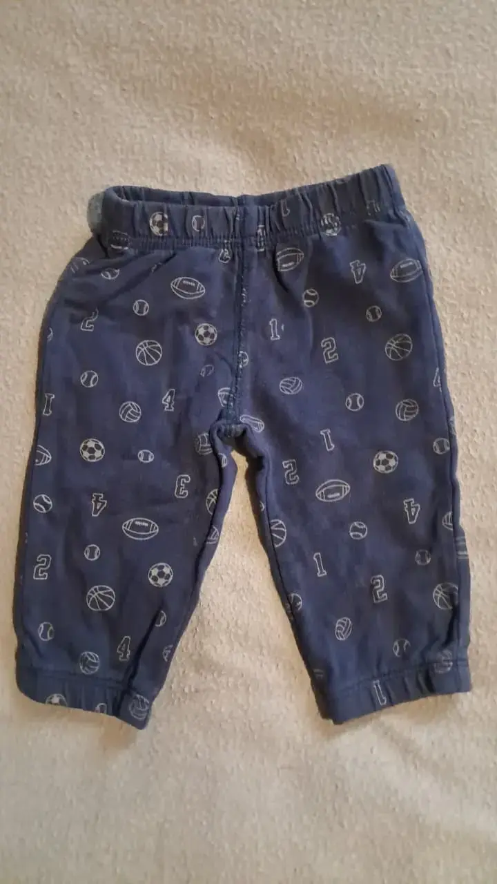 Pantalones de bebé con estampado deportivo - 2