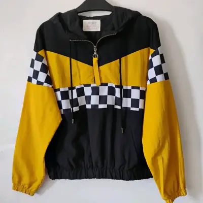 Cortaviento negro, amarillo con diseño a cuadros - miniatura 1