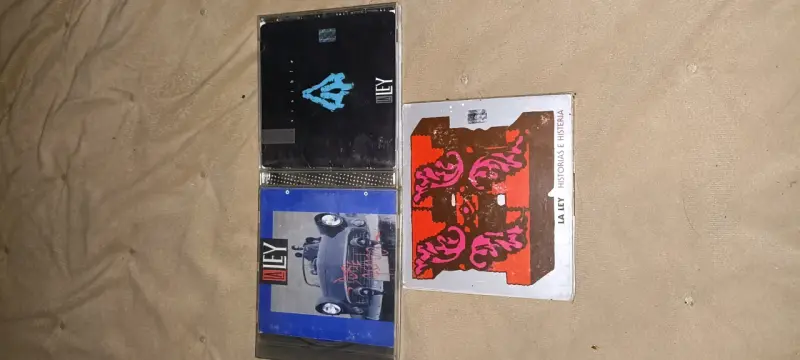 Colección de CDs de La Ley en buen estado - 1