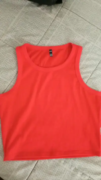 Polera sin mangas roja FSP talla M - miniatura 1