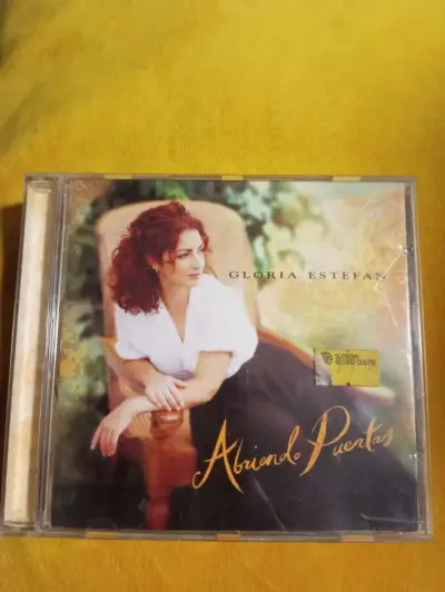 CD Gloria Estefan – Abriendo Puertas (1995) Edició - miniatura 1