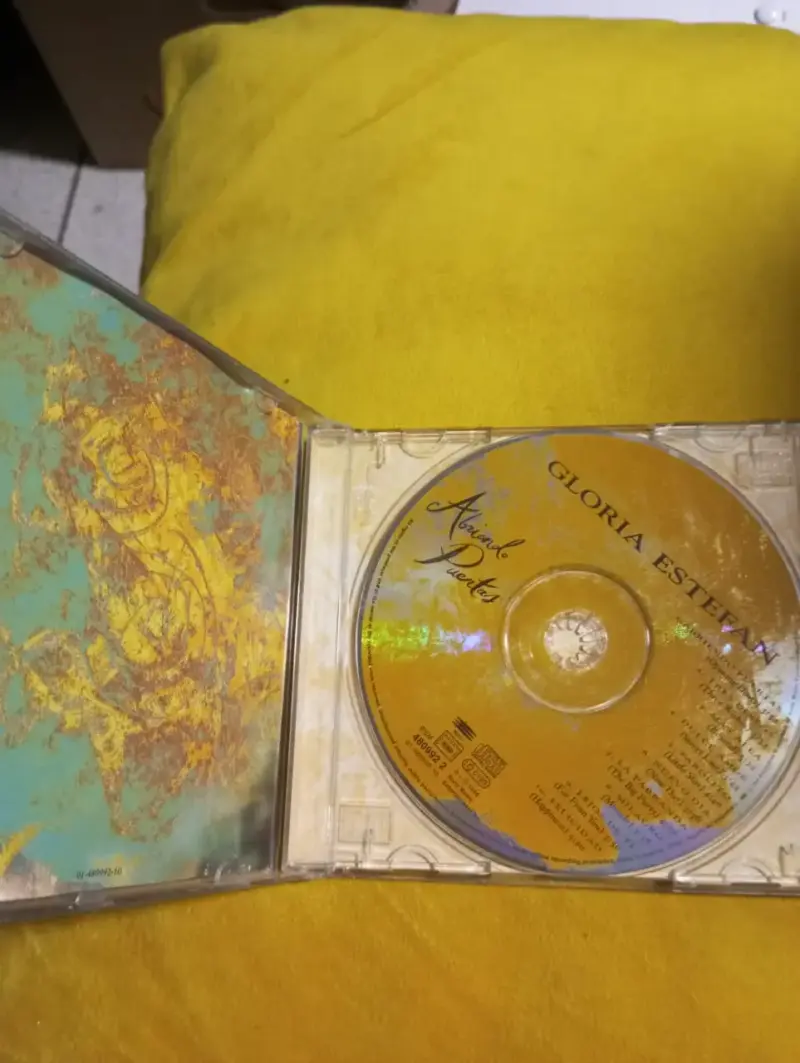CD Gloria Estefan – Abriendo Puertas (1995) Edició - 3