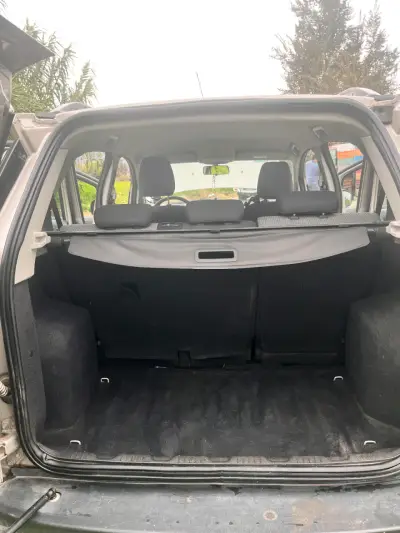 Ford EcoSport SUV en buen estado - miniatura 6