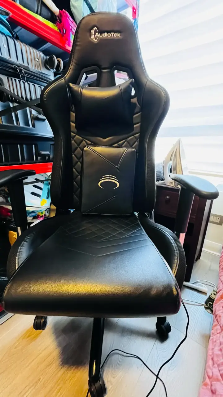 Silla gamer Audiotek ergonómica con luces LED - 4