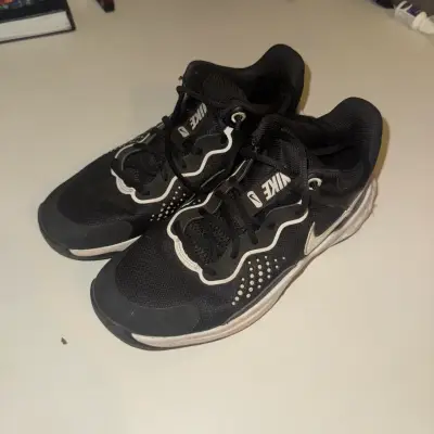 Zapatillas deportivas negras Nike DD9311-003 - miniatura 1