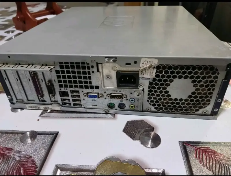 Computador de Escritorio HP Compaq Intel Core 2 Duo - 2