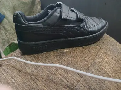 Zapatillas deportivas negras Puma para niños - miniatura 4