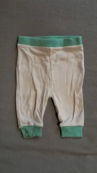 Pantalones de bebé con detalles coloridos - miniatura 4