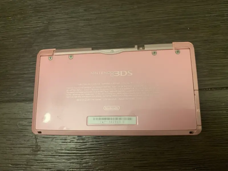 Consola Nintendo 3DS Rosa en Buen Estado - 3