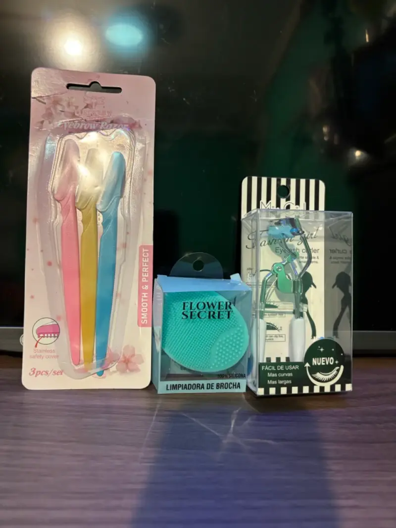 Set de belleza: rizador, limpiador