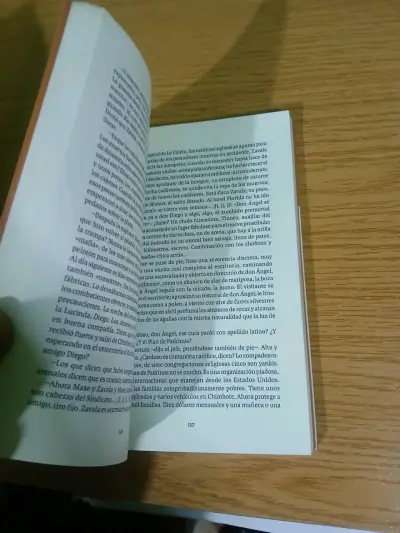 Libro 'El zorro de arriba y el zorro de abajo' de José María Arguedas - miniatura 3