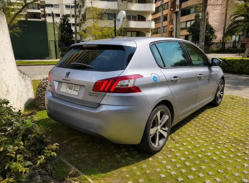 PEUGEOT 308 - 2015 – NO PURETECH - DIÉSEL - 5