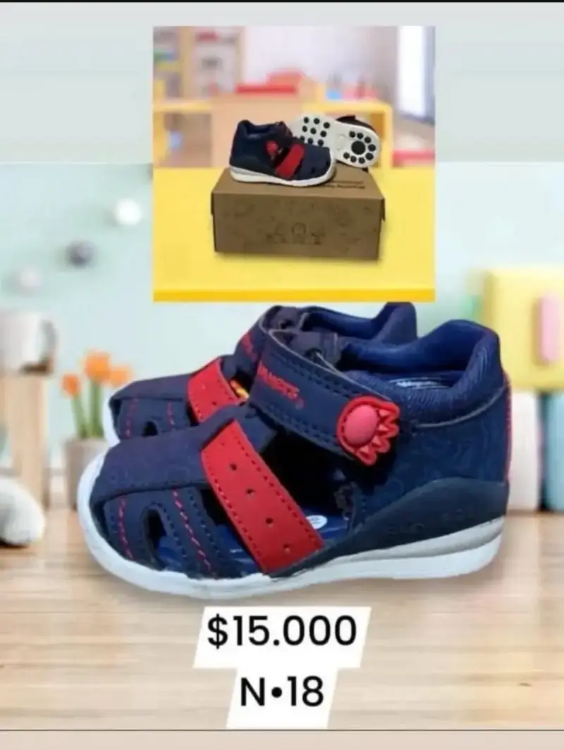 Sandalias para niños azul y rojo talla 18