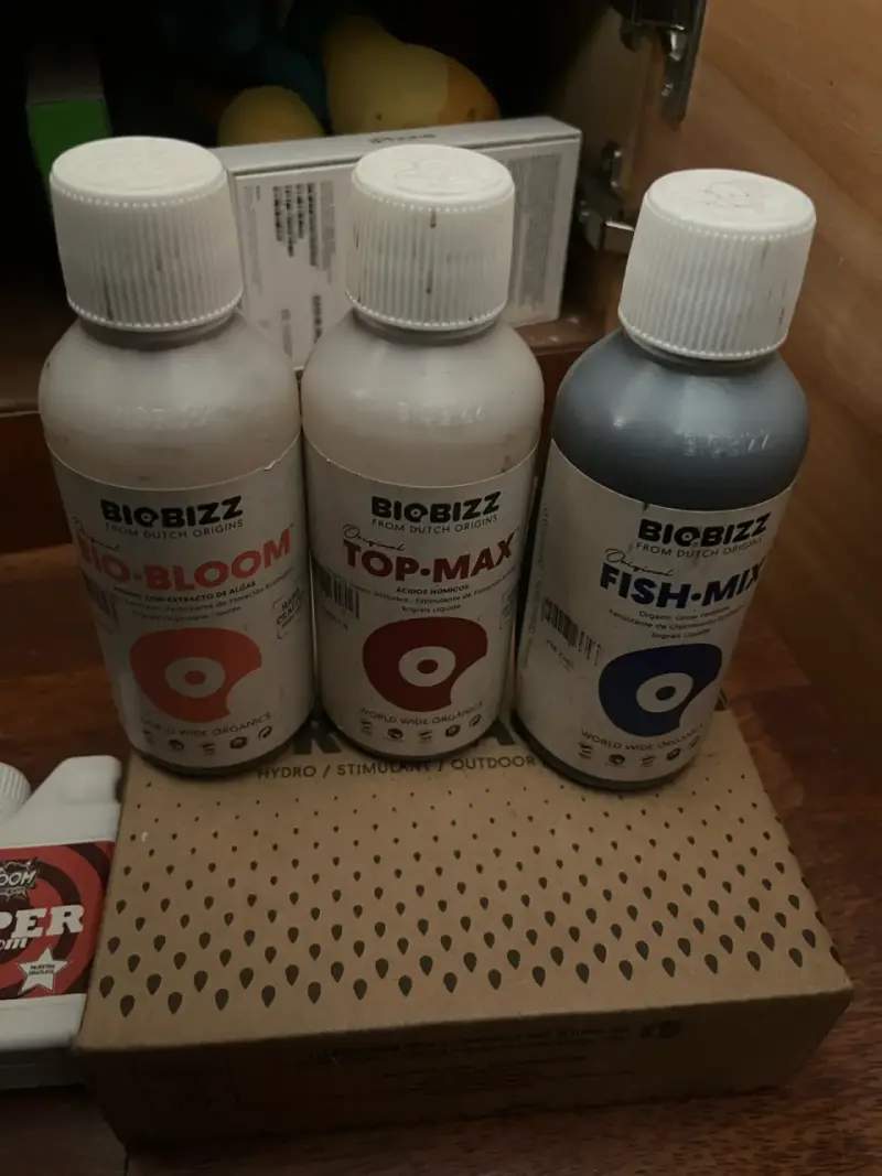 Kit de fertilizantes orgánicos para plantas Biobizz y Top Crop - 3