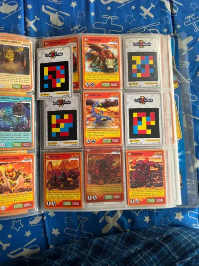Álbum de Cartas Coleccionables Invizimals Nueva Alianza - miniatura 4