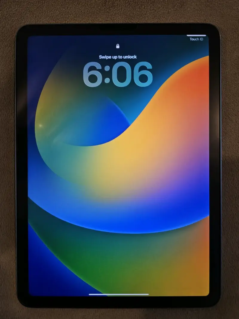 iPad Air 5ta Generación 256GB Azul con Accesorios - 3