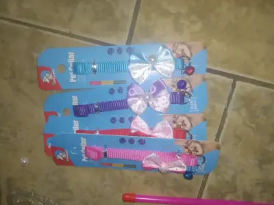 Juguetes y collares para mascotas - miniatura 1