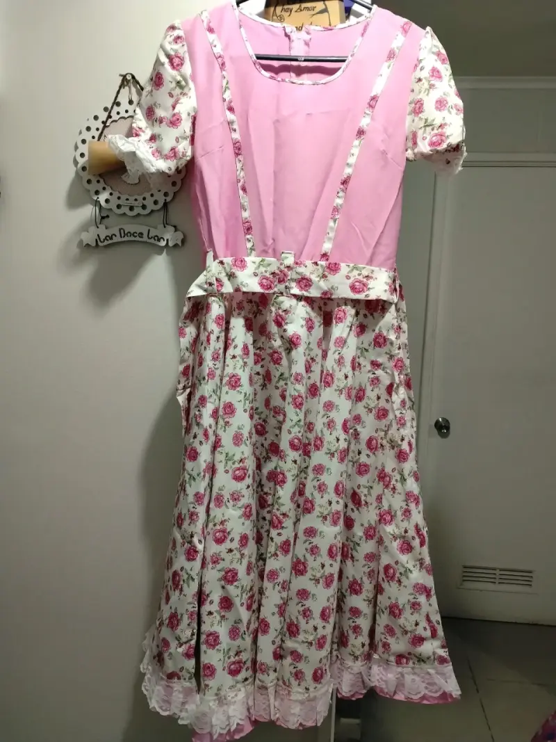 Vestido vintage floral rosa y blanco - 1