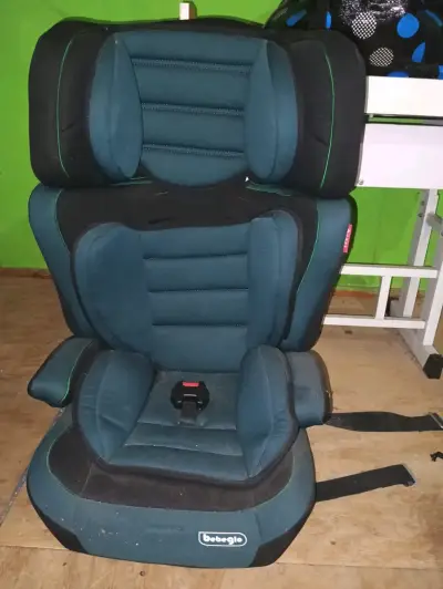 Silla de auto para niños Bebeglo azul y negra - miniatura 1