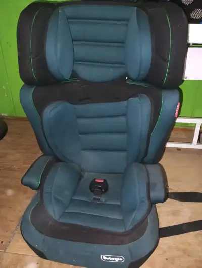 Silla de auto para niños Bebeglo azul y negra - miniatura 2