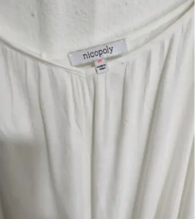 Blusa blanca con encaje Nicopoly - miniatura 3