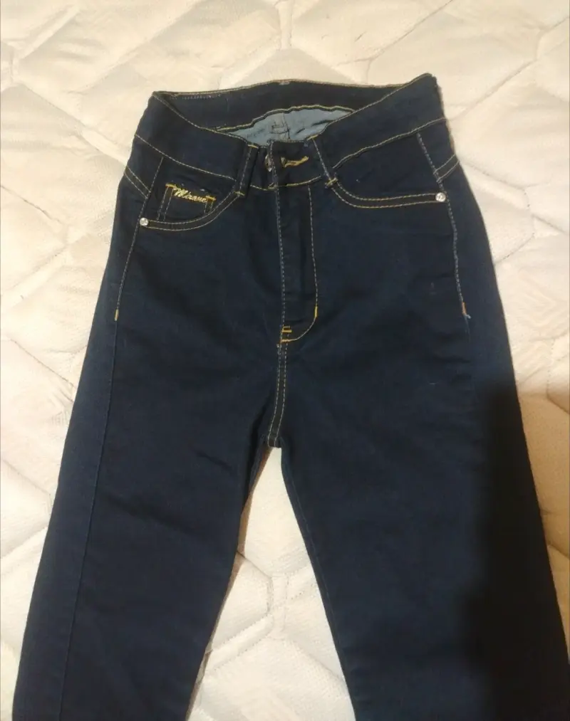 Pantalones y polera - 2