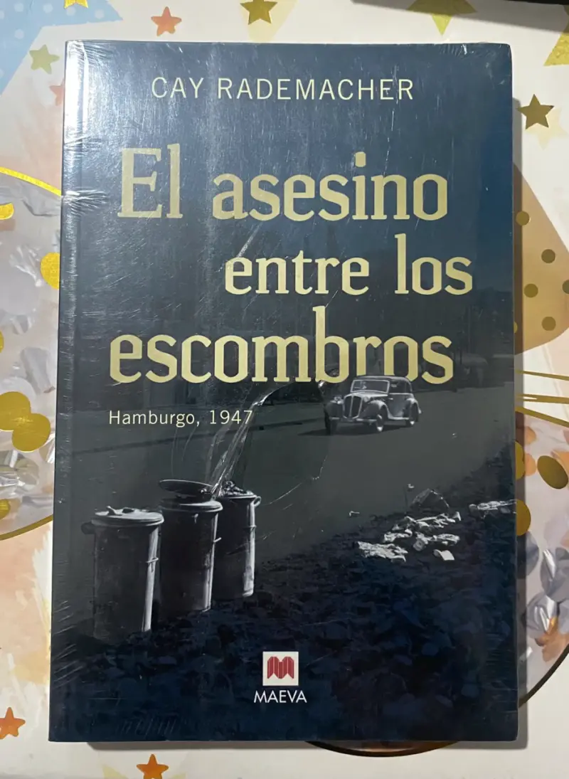 'El asesino entre los escombros' de Cay Radem