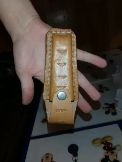 Funda de cuero para cuchillo con clip - miniatura 1