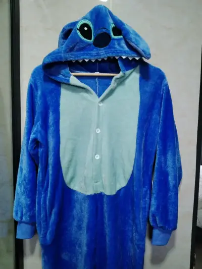 Pijama de personaje Stitch - miniatura 1