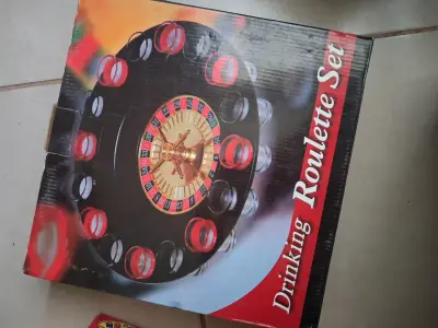 Juego de Ruleta para Beber con Vasos - miniatura 1