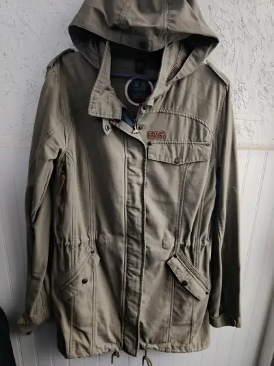 Gabardina con capucha Haka Honu para mujer - miniatura 1